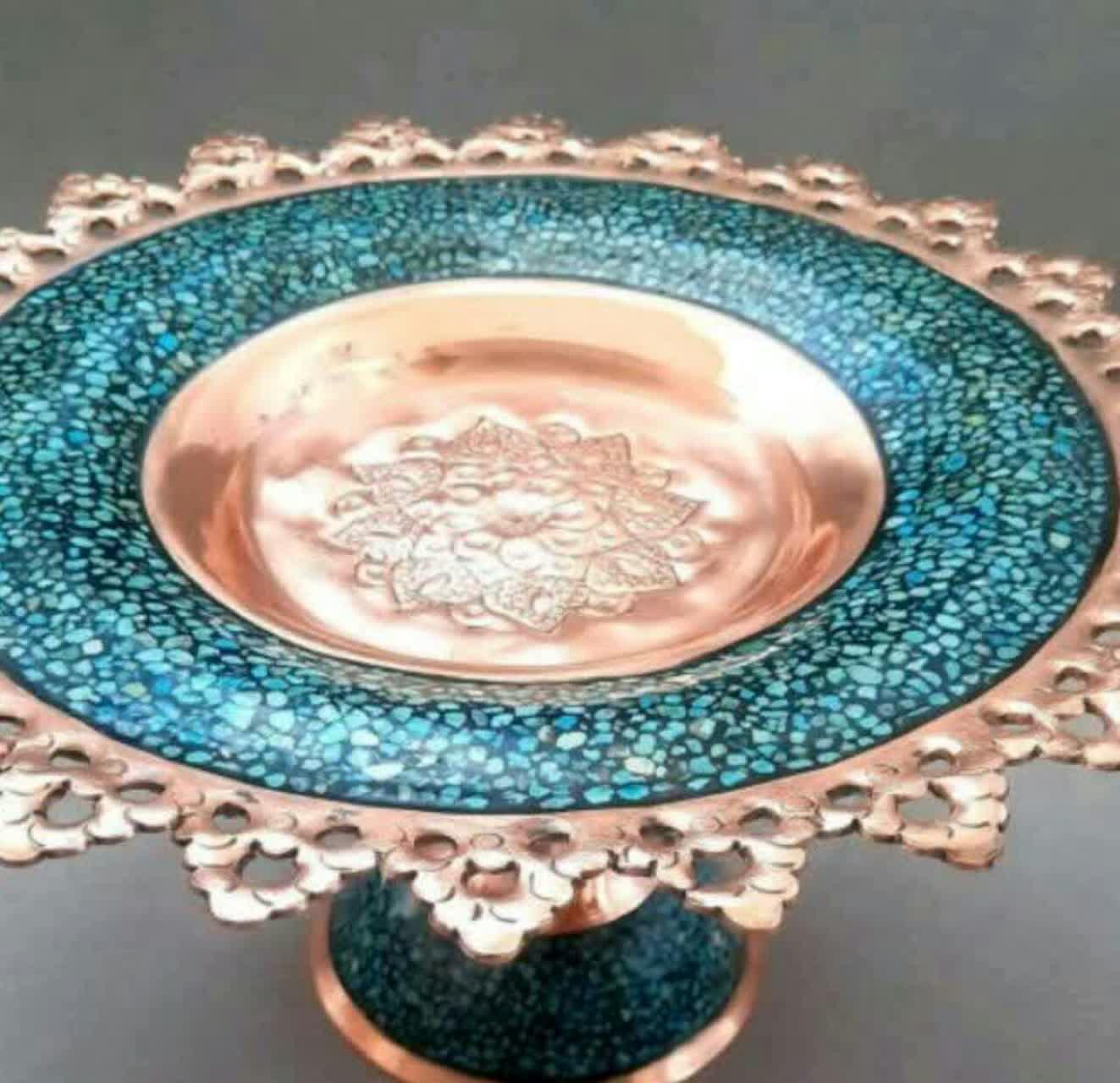 شیرینی خوری فیروزه کوبی